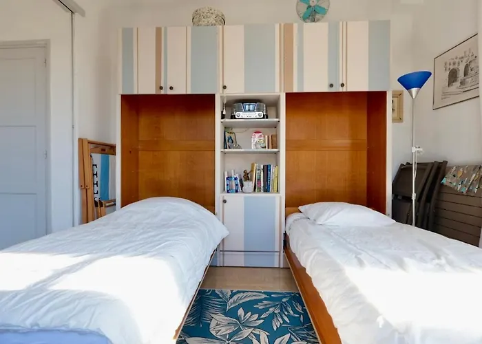 Tara - 4 Prs - Clim - 2 Min Plages 别墅 昂蒂布